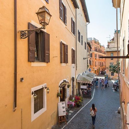 Rental In Rome Pelliccia Bagian luar foto