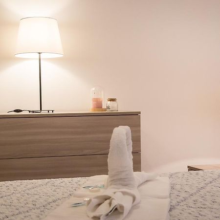 Rental In Rome Pelliccia Bagian luar foto