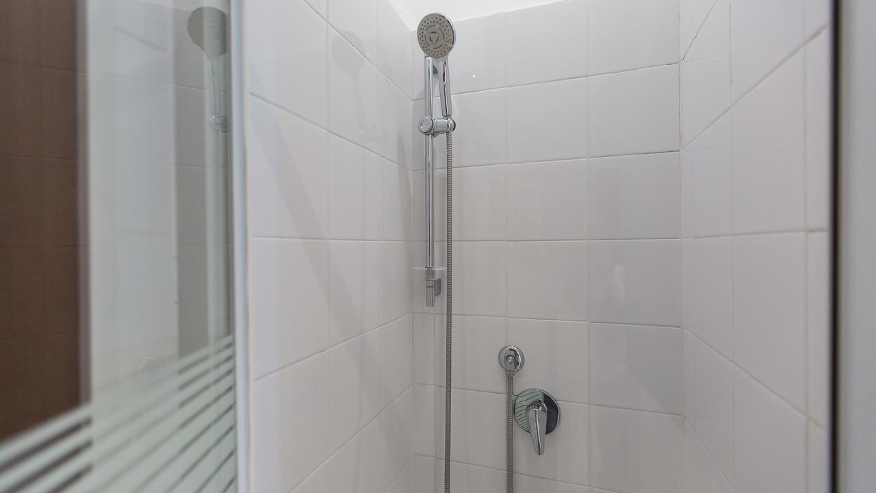 Rental In Rome Pelliccia Bagian luar foto