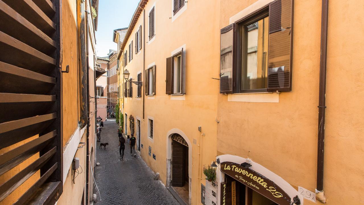 Rental In Rome Pelliccia Bagian luar foto